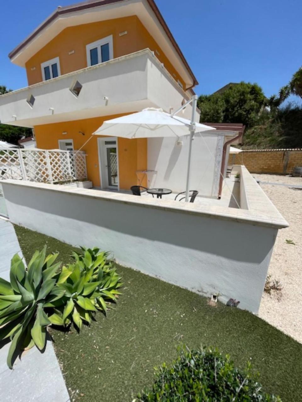 أغريجنتو Casa Vacanze Il Gigante Comfort A Due Passi Dalla Valle Dei Templi الغرفة الصورة
